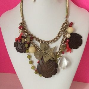 Vintage Betsey Johnson wood carved roses necklace
